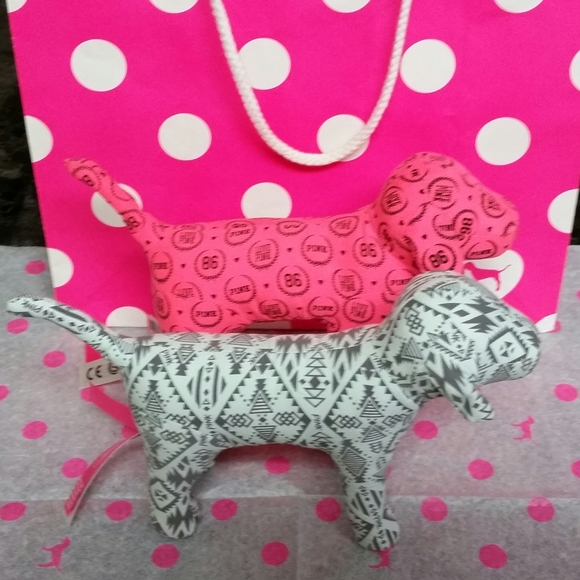 COPY - VS PINK Aztec & 86 Logo Mini Dog Set - Picture 4 of 8